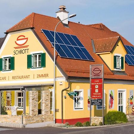 Restaurant Hotel Schrott Kaibing Luaran gambar